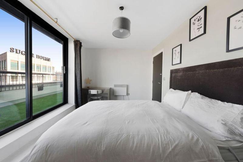 Penthouse W/ Hot Tub Near Stratford, Westfield Londres Exterior foto