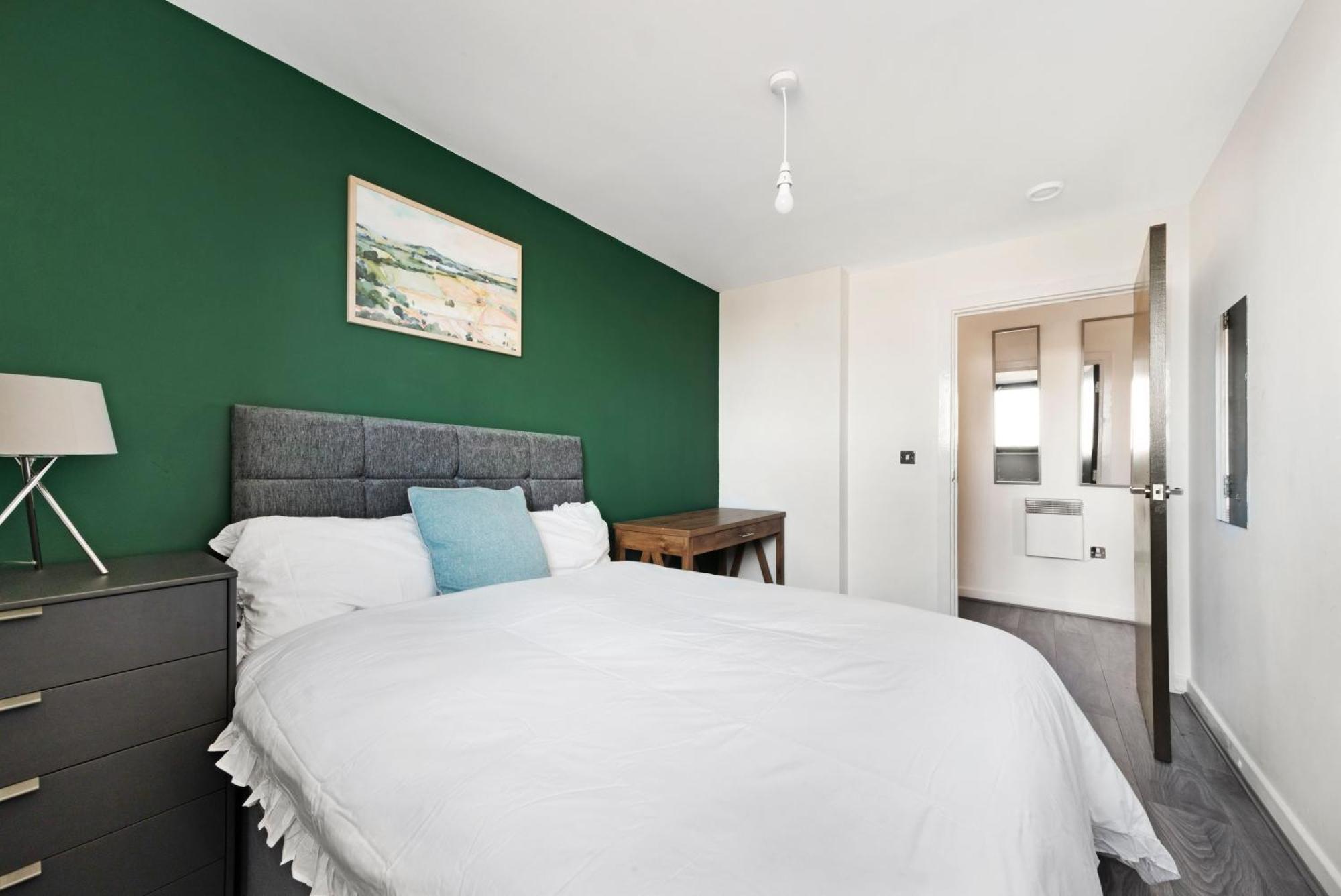 Penthouse W/ Hot Tub Near Stratford, Westfield Londres Exterior foto